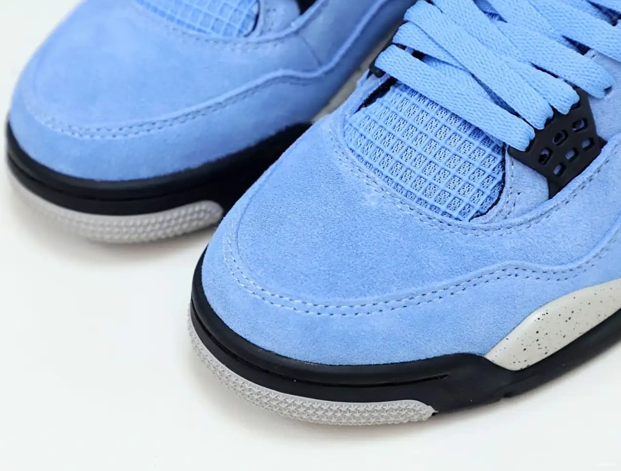 JORDAN UNIVERSITY 4 BLUE AIR 0510